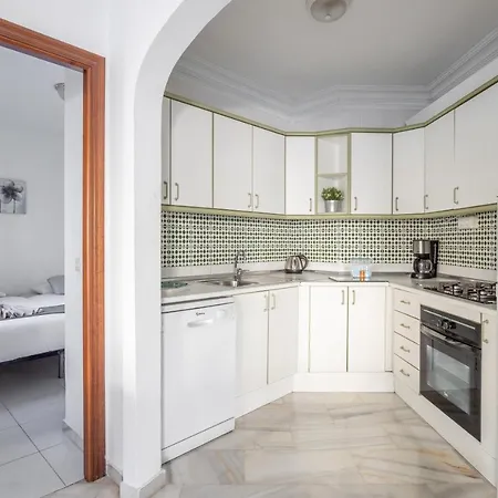 Shangri-La Casa Blanca
